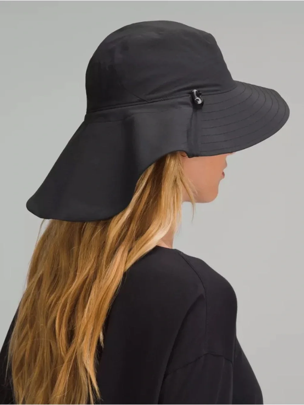 lululemon Chinchable Wide Brim Bucket Hat